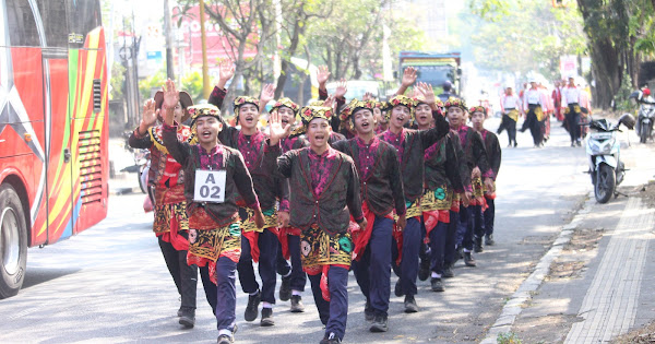 Kamis, 20 Agustus 2026. Gerak Jalan Kreasi - Hut 131 Kota Negara · Friday, Jun 21, 2013 📸